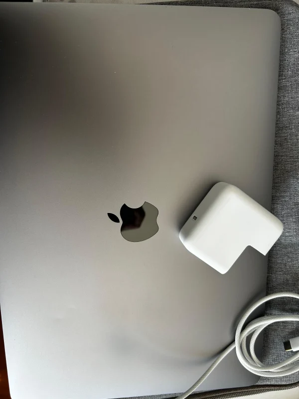 Macbook Air 13 2020 M1