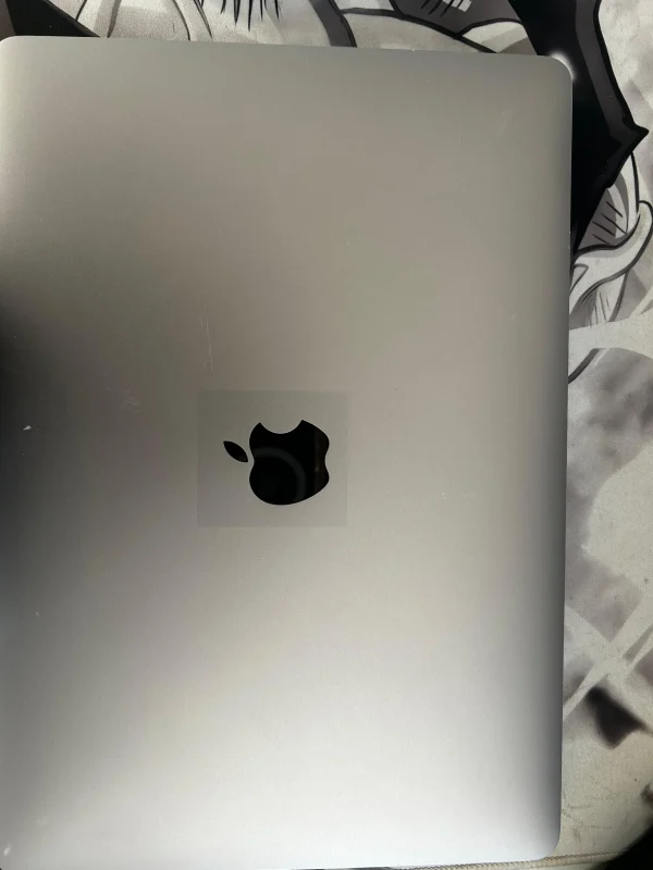 Apple Macbook Air 13'' 2020 M1 - 8 Gb 256 Ssd (96% Batería) Gris (Usado)