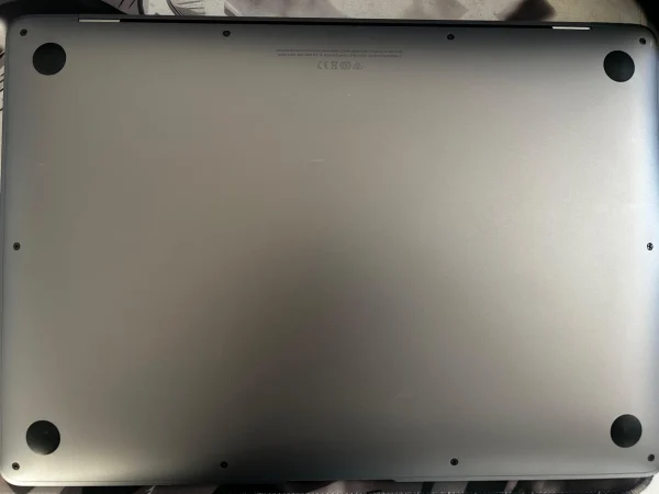 Apple Macbook Air 13'' 2020 M1 - 8 Gb 256 Ssd (96% Batería) Gris (Usado)