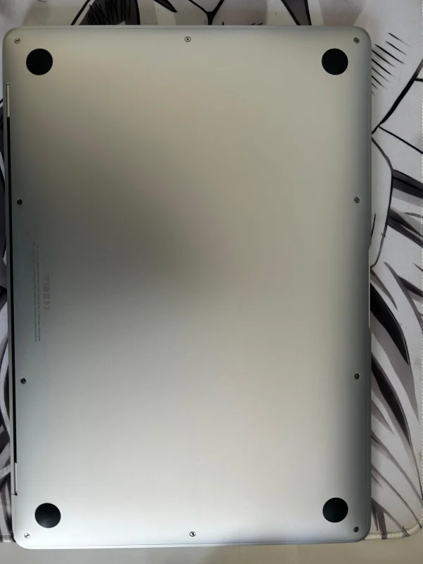 Apple Macbook Air 13'' 2020 M1 - 8 Gb 256 Ssd Plateado (Usado)
