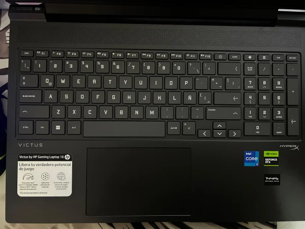Notebook Hp Victus16 Intel I7 14th RTX4070 1TB NVMe 24gb DDR5 (Usado semi nuevo)