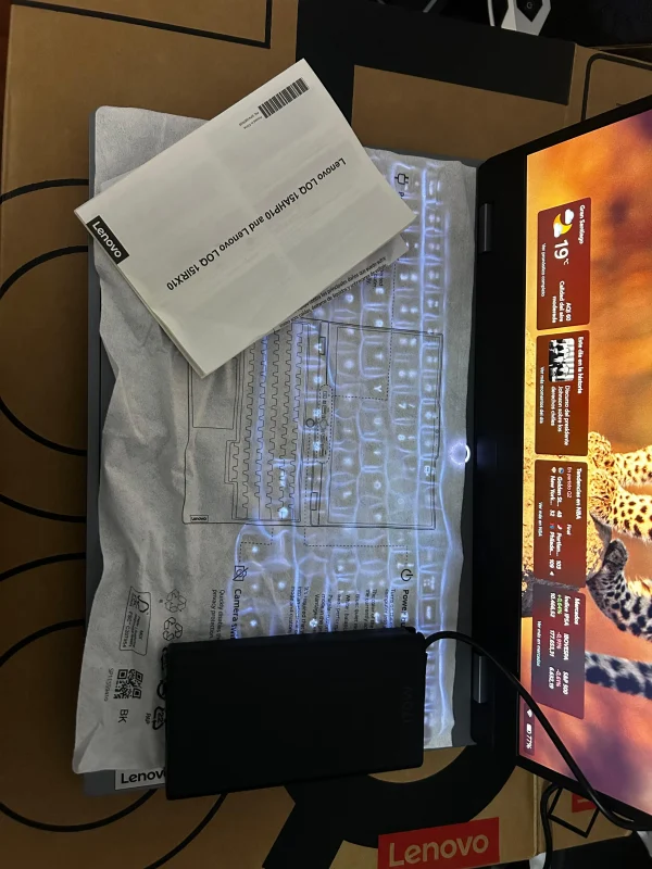 Notebook Lenovo Loq 15 Rtx 5060 Ryzen 7 250 32gbddr5 2tbnvme Gris (Nuevo con caja abierta)