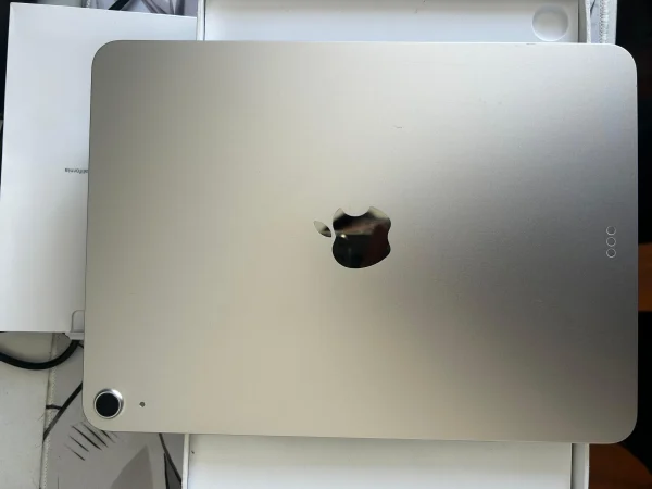 Ipad 11 Wi-fi 128gb Plateado M3 (Nuevo con caja abierta)