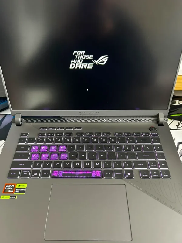 Roq strix g16 Notebook Roq Strix G16 Ryzen 9 Rtx 5070ti 12vram 32gb 1tb (Nuevo con caja abierta)