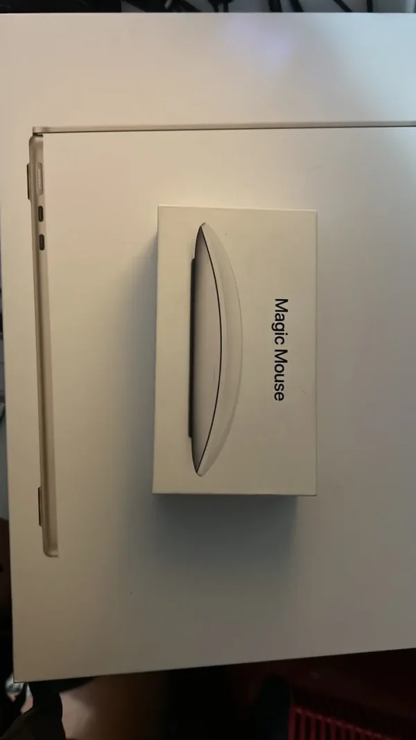 WhatsApp Image 2026-08-11 at 22.35.47 Macbook Apple Air 13 Chip M2 2022 16gb 256gb Ssd Silver