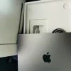 WhatsApp Image 2026-08-11 at 22.50.09 (1) Macbook Apple Air 13 Chip M2 2022 8gb 256gb Ssd gris espacial