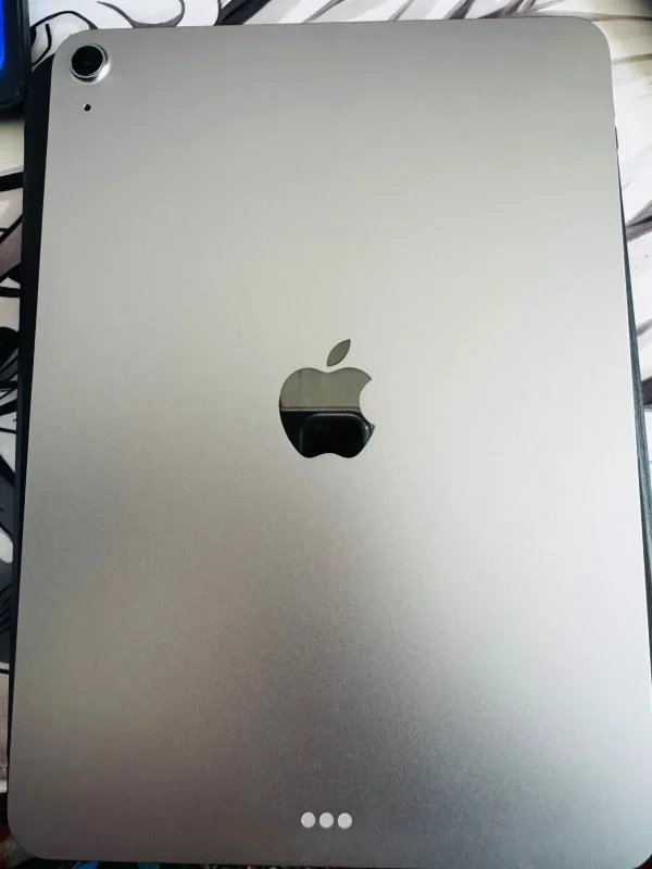 WhatsApp Image 2026-09-02 at 20.40.06 (1) Ipad Air 11 M4 Wifi 12GB RAM 128GB almacenamiento Color Gris Espacial (Nuevo con caja abierta)